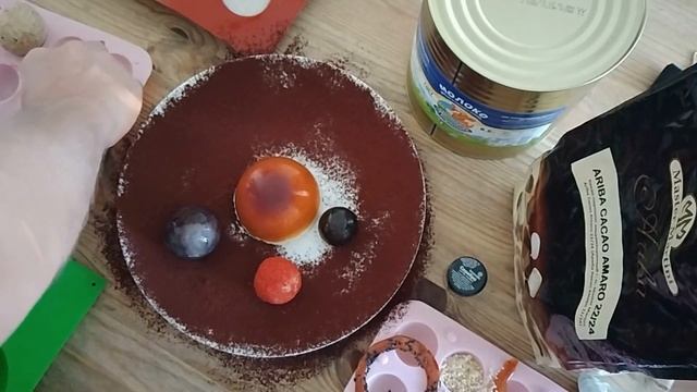 Десерт - "солнечная система". Для мам, которые хотят порадовать сына или дочь необычным десертом. смотреть онлайн