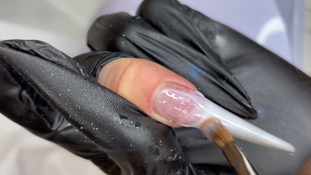 ЖИДКИЕ НОГТИ ВНУТРИ??? Наращивание на жидкие типсы и американский дизайн✨ смотреть онлайн