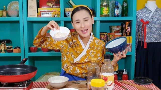 Eng)Korean Potato&Beet Pancake Easy Recipe/ Gamjajeon(감자전)/ How To Make/ Respect Maangchi смотреть онлайн