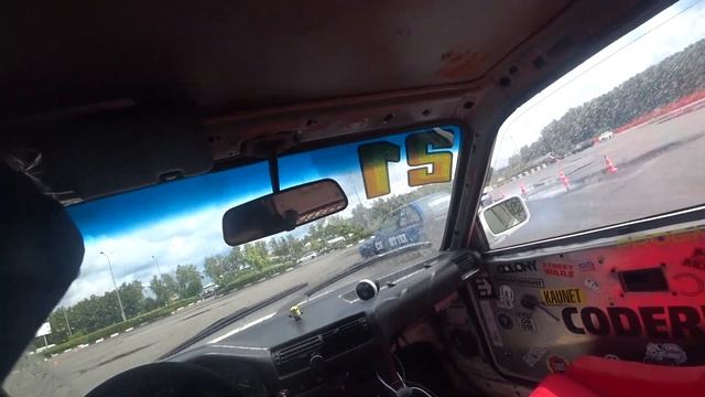 МОКРЫЙ BIMMERdays. ПАРНЫЕ тренировки. BMW E30 M50B25 DRIFT. смотреть онлайн