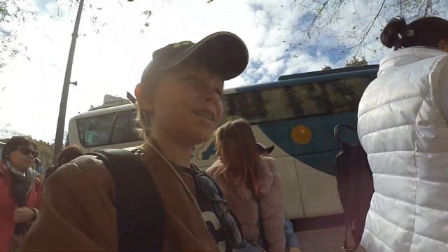 влог: Барселона!отдых без родителей смотреть онлайн