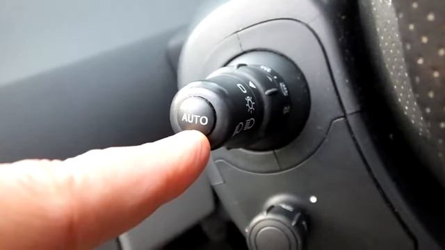 Video review Renault Scénic 1.6 16v Tech Line, 2005, 61-RJ-BT смотреть онлайн