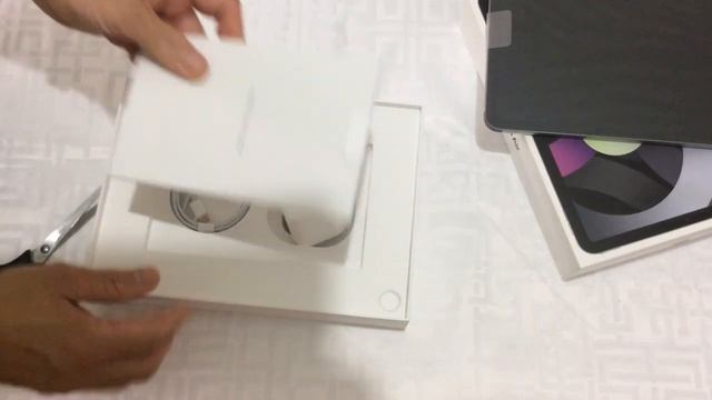 Unboxing my IPad Air 4th gen смотреть онлайн