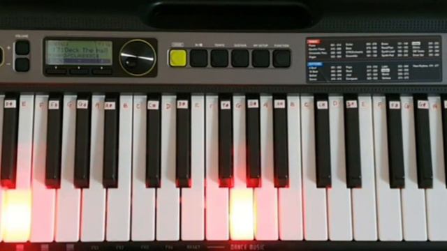 17 DECK THE HALL смотреть онлайн