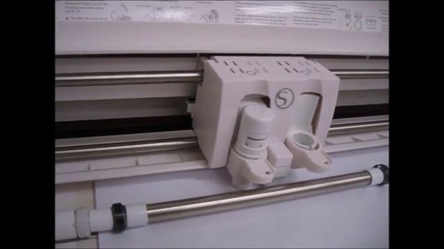 Silhouette Cameo Blade cutting through vinyl, WHY? Creative Design & Supply, LLC смотреть онлайн