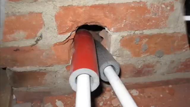 Kolektor słoneczny z paneli grzejnikowych.wmv смотреть онлайн