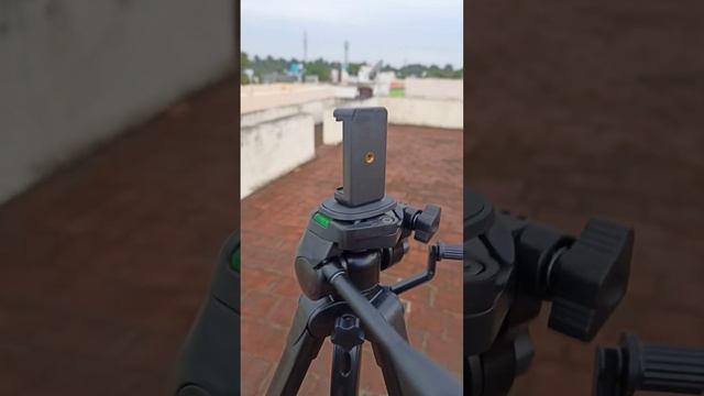 best tripod for youtubers tamil | #unboxing | #unboxingvideos | #reel | #shortsfeed | #shortstamil смотреть онлайн