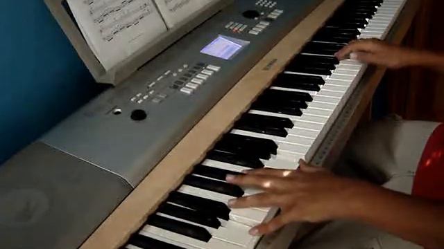 House Theme Song on Piano смотреть онлайн