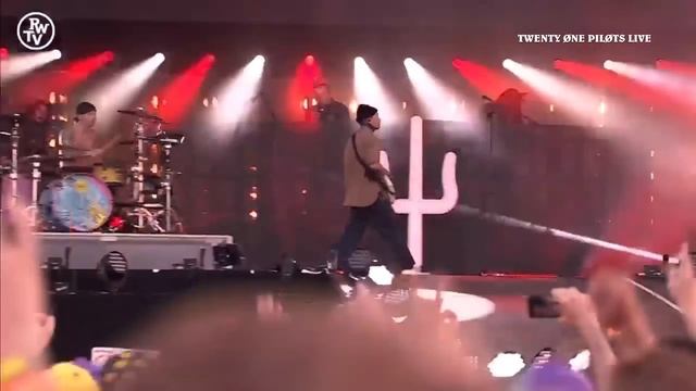 Twenty One Pilots - Rock Werchter 2022 смотреть онлайн