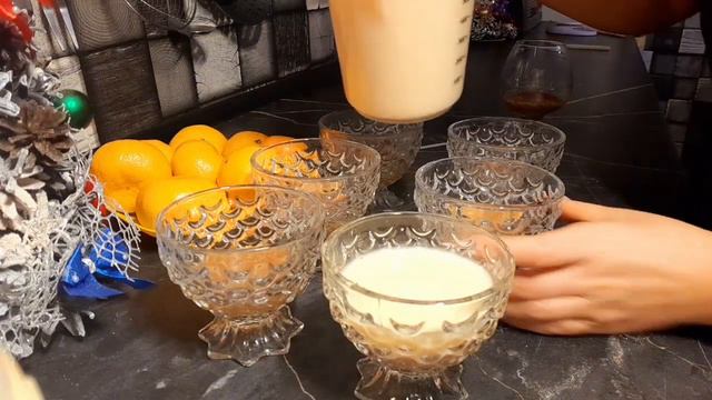 Десерт в бокале с мандаринами #готовимдома #вкусно смотреть онлайн