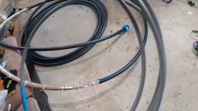 Подготавливаем трубу 32 мм! Крепим обогревающий кабель и сверху утеплитель! Оренбург, СНТ "Сокол". смотреть онлайн