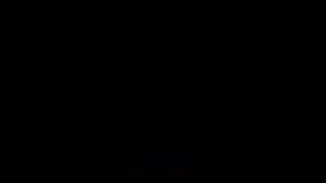 Несмотря на безобидный вид, скаты вооружены ядовитым шипом, который может быть опасен для человека смотреть онлайн