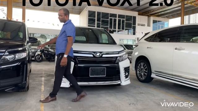 Toyota voxy 2.0 comparison смотреть онлайн