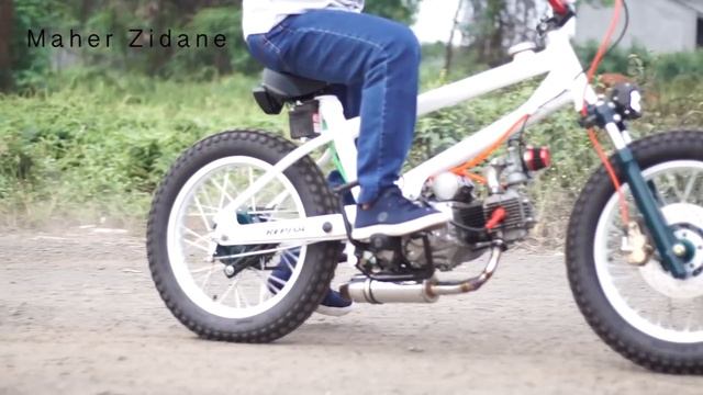 Short BMX cub video details, Engine Honda C70 Modif смотреть онлайн