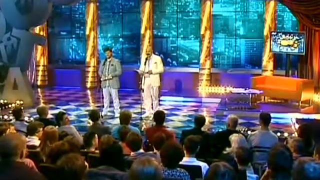 Максим Аксенов в шоу "33 веселых буквы" (вопрос) смотреть онлайн