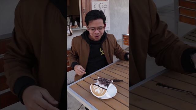 Когда официант принёс не то, что ты заказал! смотреть онлайн