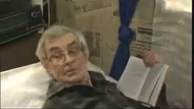 Реклама Справедливая Россия: Пенсионерам не хватает на молоко смотреть онлайн