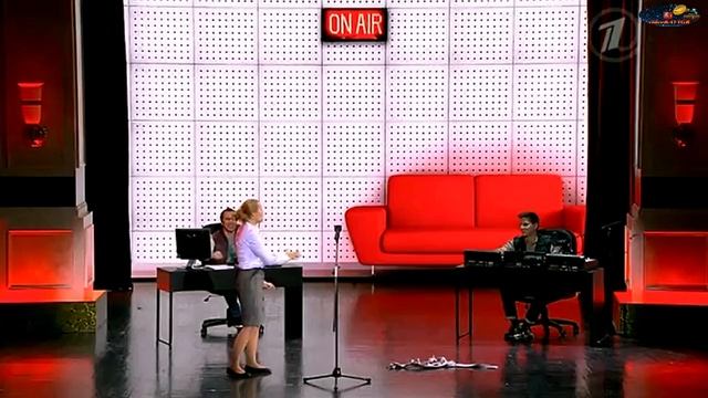 Аглая Шиловская — «Работница радиостанции» [Aglaya Shilovskaya Covering Other Celebrities Songs]