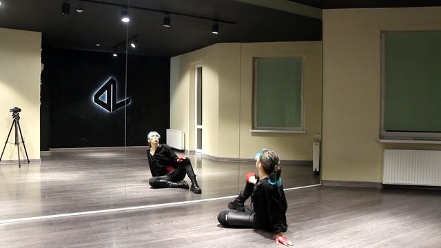 STRAY KIDS - TASTE Dance Tutorial Русский Туториал смотреть онлайн