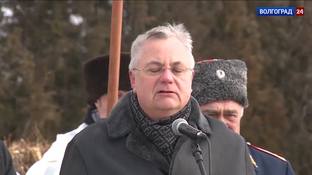 На острове Людникова почтили память бойцов 138-й дивизии смотреть онлайн