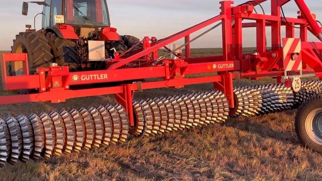 Обзор полевых работ с 4 по 12мая Сев льна и подсолнечника, прикатывание , опрыскивание, всходы рапс смотреть онлайн