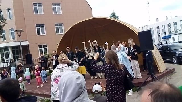 VID_20230625_185408