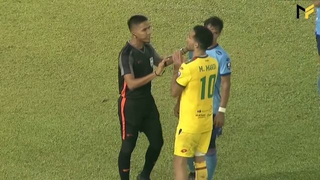 MARAH betul Rizal dengan pemain Import Kedah ni... смотреть онлайн
