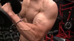 КАК СДЕЛАТЬ БИЦЕПС ШИРЕ - упражнения | Джефф Кавальер