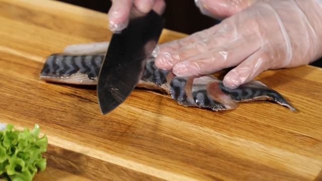 Как приготовить РОЛЛЫ С МАКРЕЛЬЮ | Рецепт суши смотреть онлайн