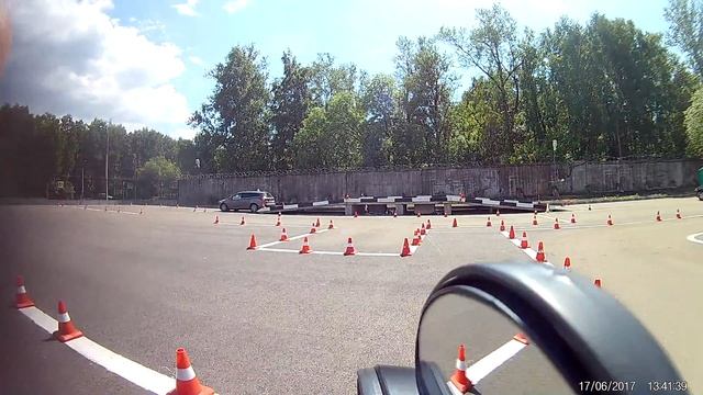 Повороты под углом 90 градусов изнутри для экзамена ГИБДД смотреть онлайн