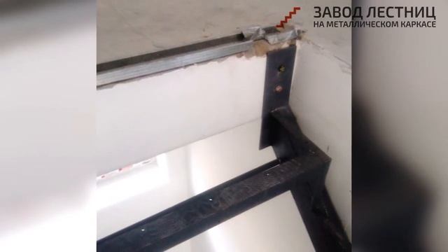 Прямой марш лестницы смотреть онлайн