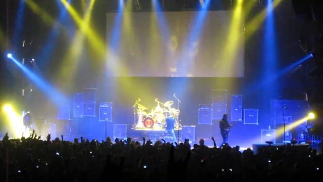 GODSMACK / STRAIGHT OUT OF LINE AND AWAKE / THE ORACLE TOUR / 2010 смотреть онлайн