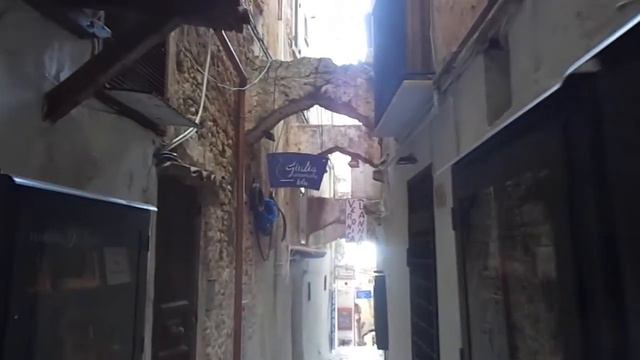 Полный восторг - Сперлонга, область Лацио смотреть онлайн