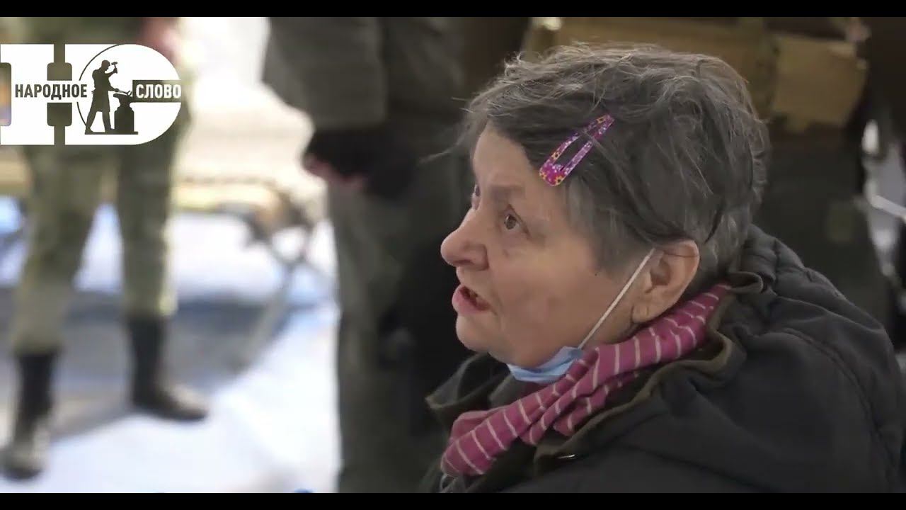 Эвакуированная женщина с завода "Азовсталь" рассказывает подробности смотреть онлайн