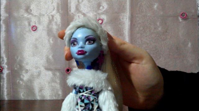 Monster High Abbey Bominable Unboxing and Review - My First Monster High Doll смотреть онлайн