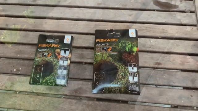 Ямобур. Посадка растений, полив, подкормка с помощью ручного бура. смотреть онлайн