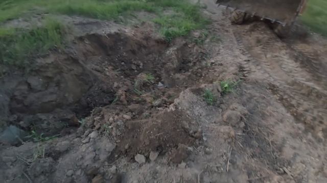 13 | Проект Аренда пруда | Продолжаем подсыпать дамбу и ремонтировать обводной канал смотреть онлайн