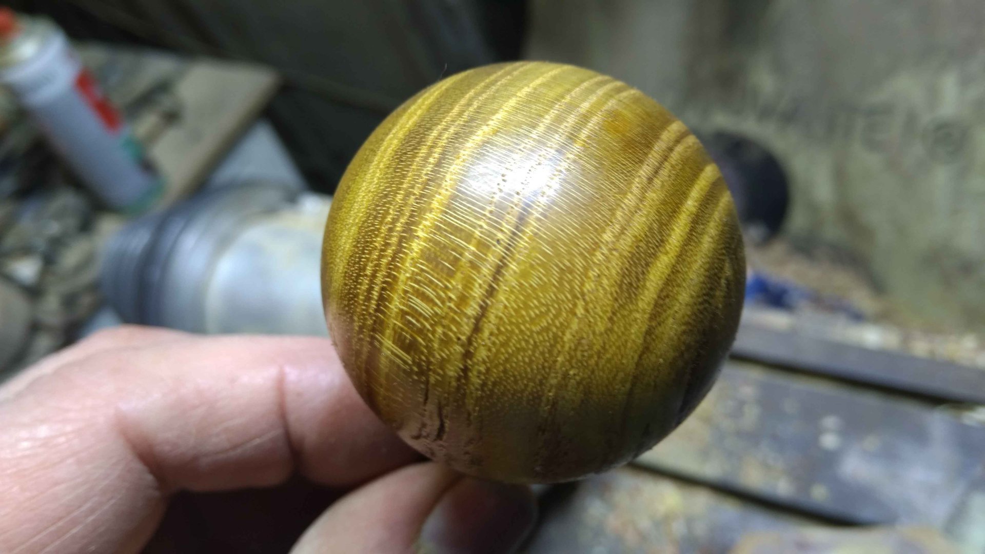 Изготовление деревянных шариков на токарном станке смотреть онлайн