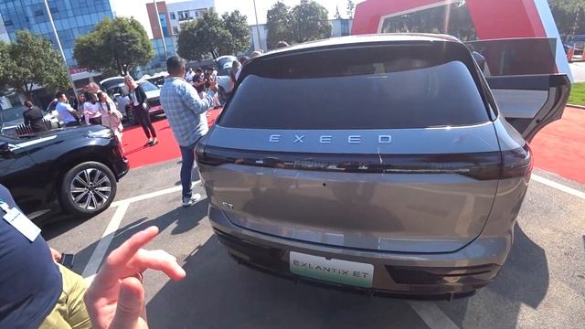 Мини обзор Exeed Stera Exlantix. Первый кроссовер электрокар от EXEED