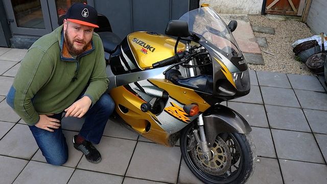 1996 Suzuki GSX R 750 SRAD First Ride Review смотреть онлайн