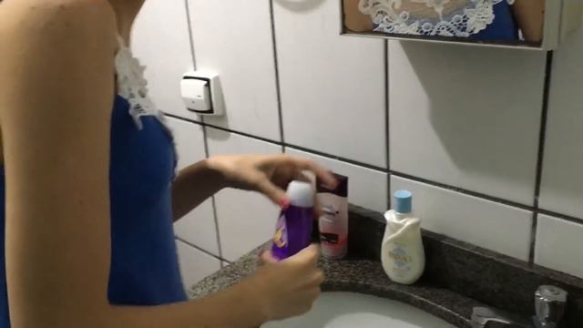Testei Shampoo Infantil Johnsons Força Vitaminada, Da Johnson&Jonhson Pra Lavar Cabelo E Tirar Make