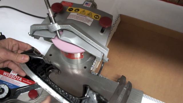 Ice Skate Sharpen Sparks Stainless versus non ; ie High Carbon only Wissota смотреть онлайн