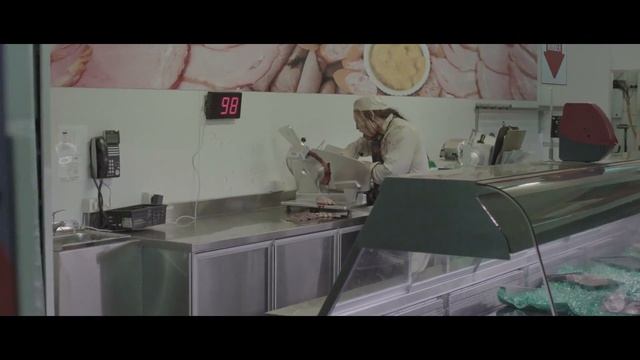AUSBOOST Doing a weekly shop in a zombie apocalypse uncensored) 1 смотреть онлайн