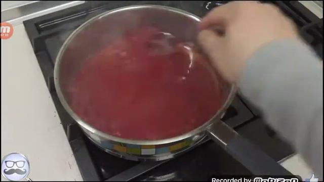 Реакция на желейный медведь Валера смотреть онлайн