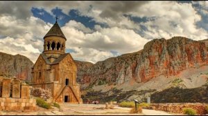 Нораванк. Նորավանք, в переводе с армянского «новый монастырь»