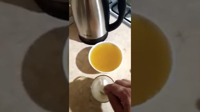 Молоко с ? мёдом и прополисом, противопростудное средство!!! смотреть онлайн