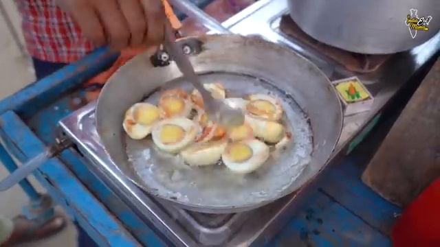 14 Year Old Boy Selling Boiled Eggs Fry of Mainpuri Rs. 60/- Only l Indian Street Food смотреть онлайн