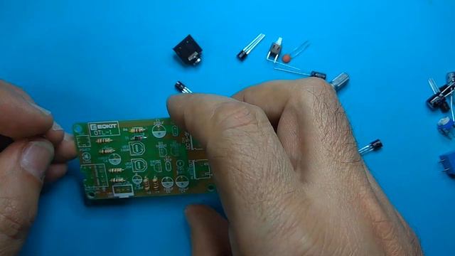 ICStation - One more little amplifier - Eще один маленький усилитель смотреть онлайн