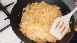 пирожки с квашеной капустой. жареные пирожки.