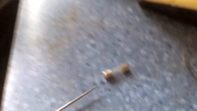 Как за минуту сделать предохранитель на нужный ток смотреть онлайн